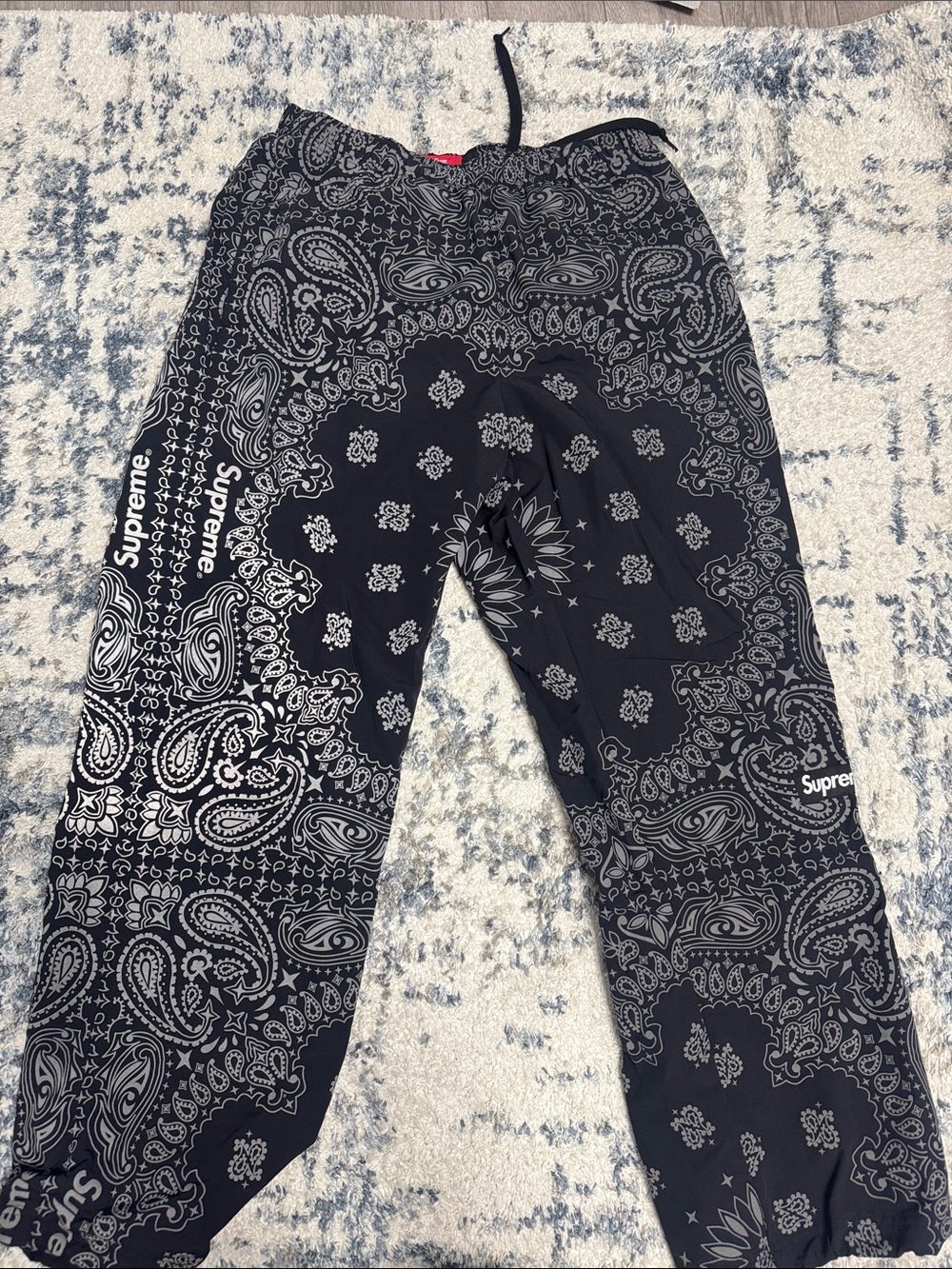 Supreme Black Bandana pants from NYC supreme store